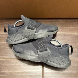 Nike Huarache Extreme GS Triple Black AQ0575-004 Slip On Youth Sneaker Size 6Y